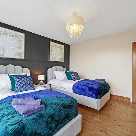 The Stylish Warwick Abode - Balcony - Garden Villa Leek Wootton Exterior foto