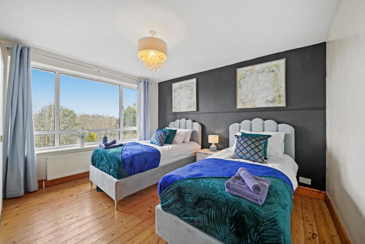 The Stylish Warwick Abode - Balcony - Garden Villa Leek Wootton Exterior foto